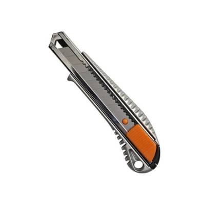 Cutter Métal Professionnel 18 mm