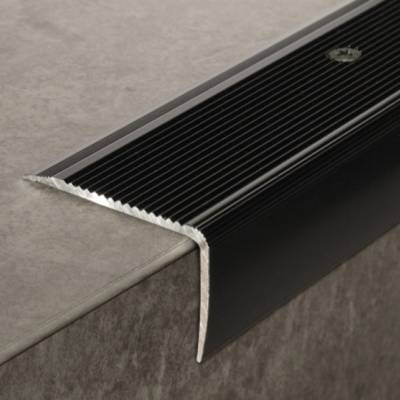 Nez de marche strié 44V 50 x 32 mm - 3 m - noir - Gedimat - DINAC