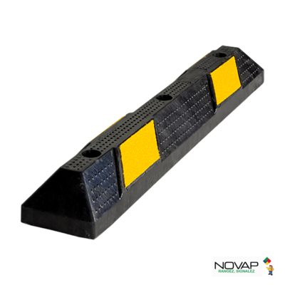 Butée de parking Standard caoutchouc avec bandes jaunes rétroréfléchissantes + Fixations - 900 x 150 x 100 mm - NOVAP - 6101345 - Maxoutil