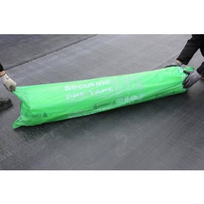 Membrane EPDM VM Building SecuOne Fleeceback - 1.37 m x 15.25 m - Ep. 2.2 mm - E788 - VM BUILDING SOLUTIONS
