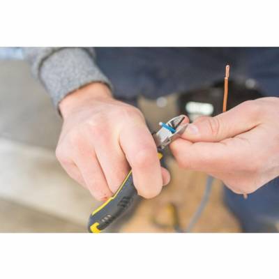 Mini pince coupante diagonale d'électricien 110mm FATMAX - FMHT0-80518 - Maxoutil
