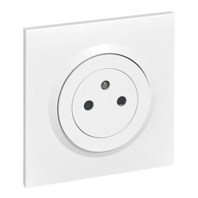 Prise de courant 2P+T DOOXIE avec plaque carrée blanche 16A - lot de 10 pièces - Gedimat - LEGRAND