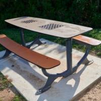 Solo + - Table de pique-nique échec HPL 6 places- Husson