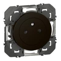 Prise de courant 2P+T surface DOOXIE blanc 16A - Gedimat - LEGRAND