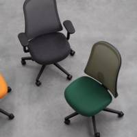 Fauteuil Lino dossier suspension graphite Herman MILLER avec accoudoirs