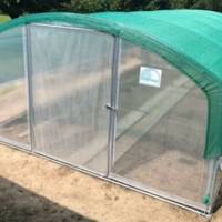 Ombrage pour serre de 4 m à 4,5 m de large - longueur 9,00 m - Serres Tonneau