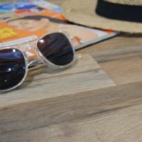 Table pied noir Ø70cm vieux plancher - intérieur - RestooTab