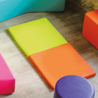 POUF CUBIQUE 40 x 40 cm ADOS EN MOUSSE ET PVC COLORIS VARIES