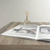 Table pied noir 70x70cm vieux plancher - intérieur - RestooTab