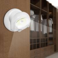 Lampe LED Sans Fil à Piles à Détecteur de Mouvement avec Adhésifs pour Escaliers, Placard, Couloirs, Chambre à Coucher, Cuisine, etc