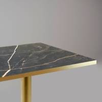 Table pied Doré 70x70cm marbre samas chants laiton - intérieur - RestooTab
