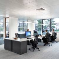 Fauteuil SAYL Herman MILLER tissu PHOENIX Noir avec accoudoirs