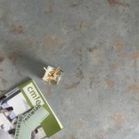 Table pied noir Ø80cm gris rouille - intérieur - RestooTab