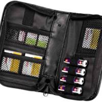 Pochette carte mémoire "Universal Carte Case" matière synthétique