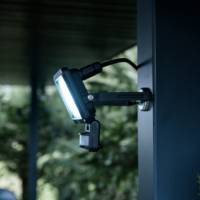 Projecteur extérieur avec détecteur de mouvements LED JARO 3060 P - 20W - Gedimat - BRENNENSTUHL