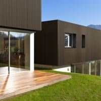 Bardage faux claire-voie WEO 35 bois composite - 33 x 140 mm L.3,90 m - Gedimat - FIBERDECK