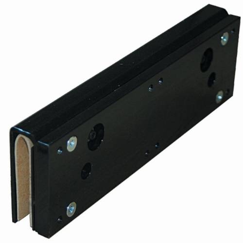 FBA02203