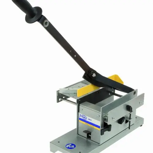 OOB90015