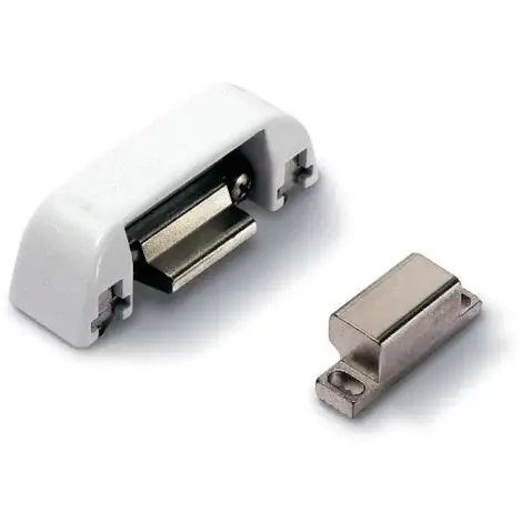 GAU05948