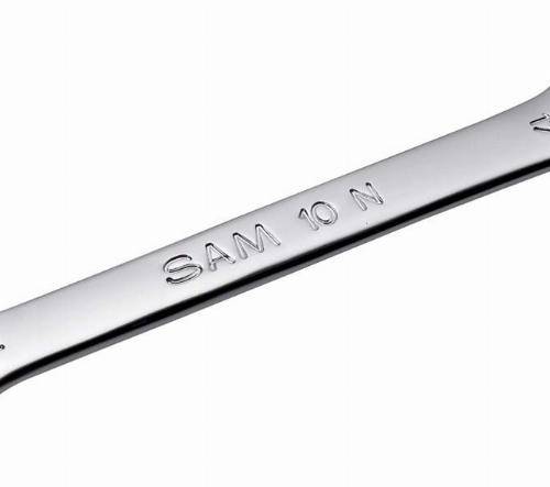 SAM00015
